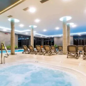 polanki-park-u-marty-basen.kolobrzeghotels.com/