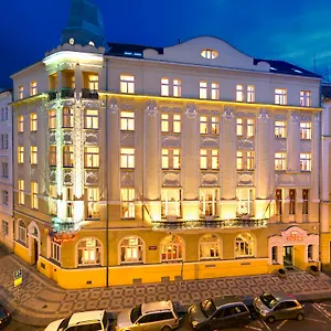 Theatrino Otel