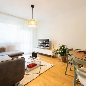 https://moderni-byt-s-primym-vstupem-do-parku-v-centru-ostravy.ostravahotels.net