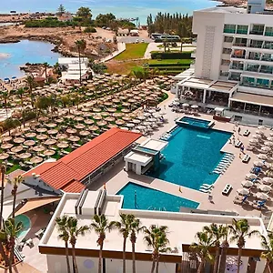 cavo-maris-beach.protaras-cy-hotels.com/